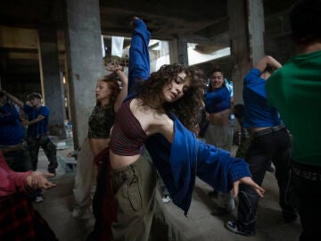 Zoe Bonafonte, Marc Soler, Ruslana, Miquel Melero y Omar Banana protagonizan &lsquo;A fuego&rsquo;
