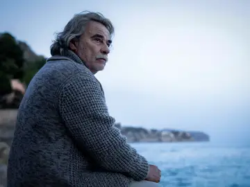 Eduard Fernández protagoniza ‘El mal padre’, la nueva película de Roberto Bueso Eduard Fernández protagoniza ‘El mal padre’, la nueva película de Roberto Bueso